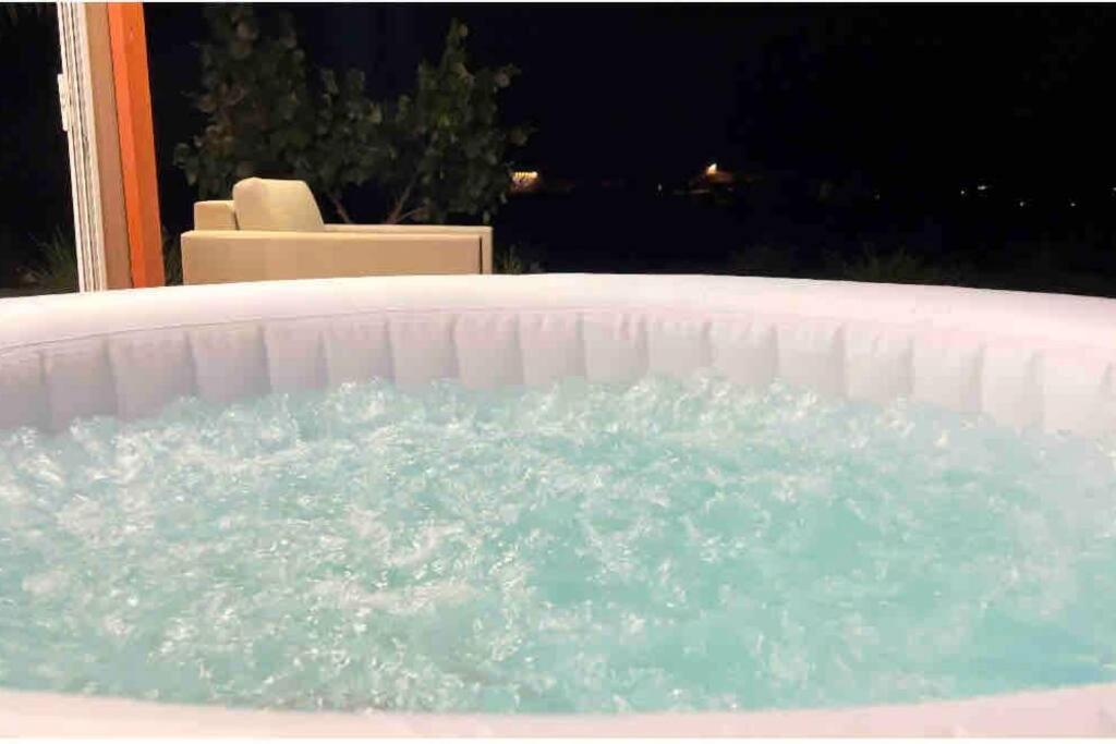 Vila Cabana El Alamo Con Jacuzzi Valle de Guadalupe Exteriér fotografie